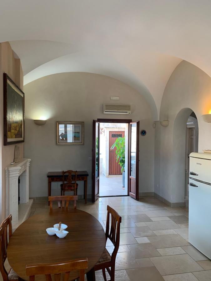 מונופולי Palazzo Dei Gesuiti Appartamento Con Terrazza Privata מראה חיצוני תמונה